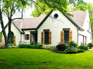3304 W 130th St, Leawood, KS 66209