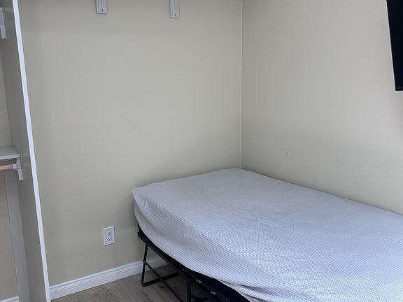 3rd image of 12023 Gertrude Dr