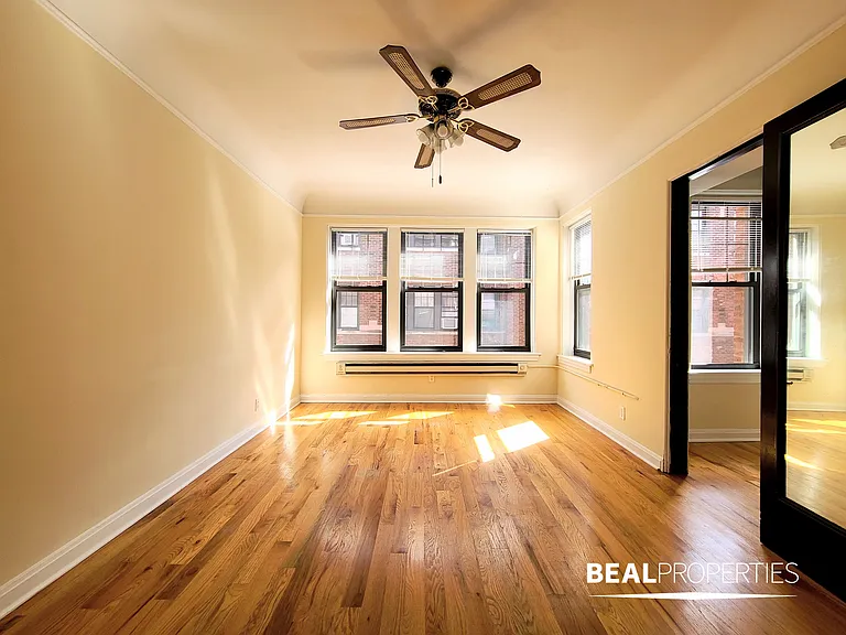 4407 N Wolcott — Photo 12