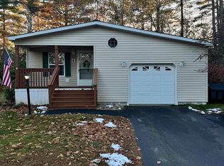 68 Temple Dr, Rochester, NH 03868