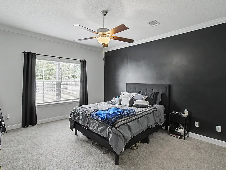 785 Fairview Cir — Photo 12