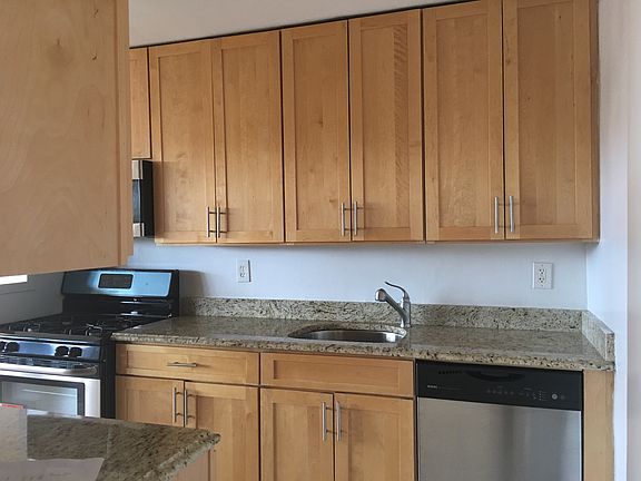 2nd image of 80 Riverdale Avenue # Fl 10th