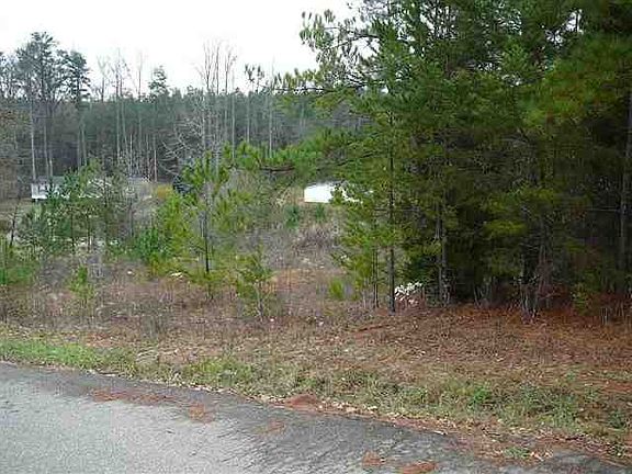 3rd image of Bentley Dr