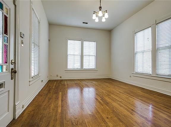 4th image of 2604 Hibernia St