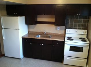 16909 Albers Ave APT 5, Cleveland, OH 44111