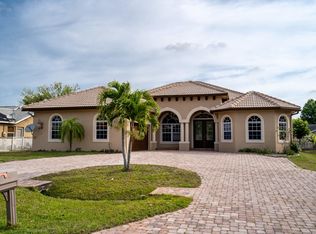 2285 SW Phyllis Ln, Port Saint Lucie, FL 34953