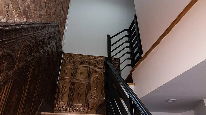 Rented by Nooklyn NYC LLC | media 25