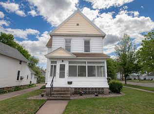 789 W 5th St, Winona, MN 55987