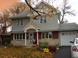 5441 Woodland Ave, Western Springs, IL