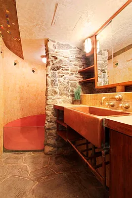 Rented by Corcoran | media 18