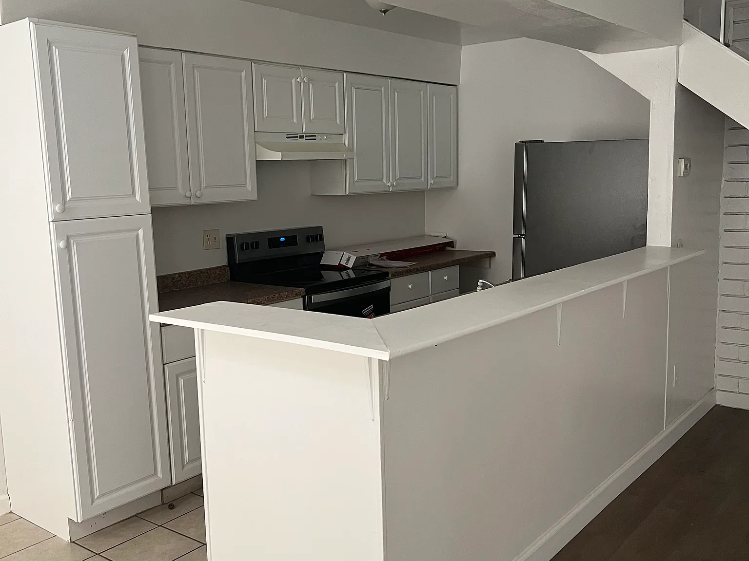 2 bed, 900 sqft, $1,795 — Photo 4