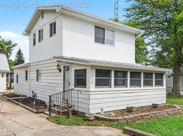 7455 Woodland Rd, Lexington, MI 48450