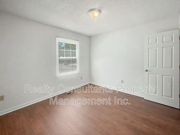 9321 Oat Dr — Photo 18