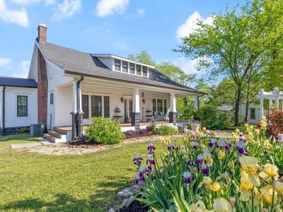 102 Poplar St, Dickson, TN, 37055
