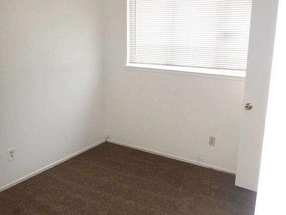 5th image of 509 Grand Ave