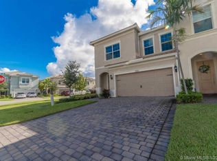 909 Banyan Dr UNIT 909, Hollywood, FL 33021