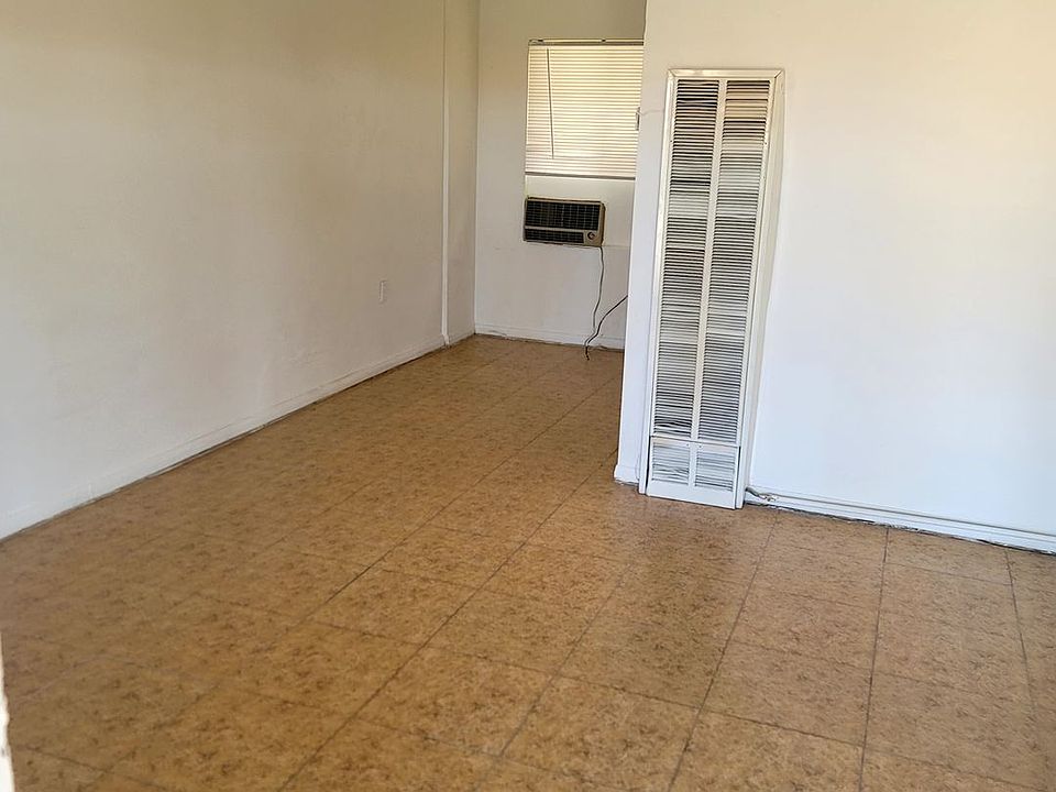 2nd image of 66540 6th St #8