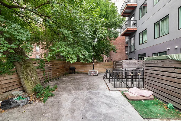 Rented by Joel Scharf, LREB | media 25