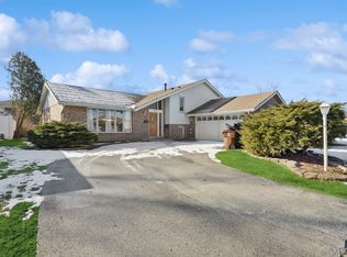 803 E 193rd St, Glenwood, IL 60425