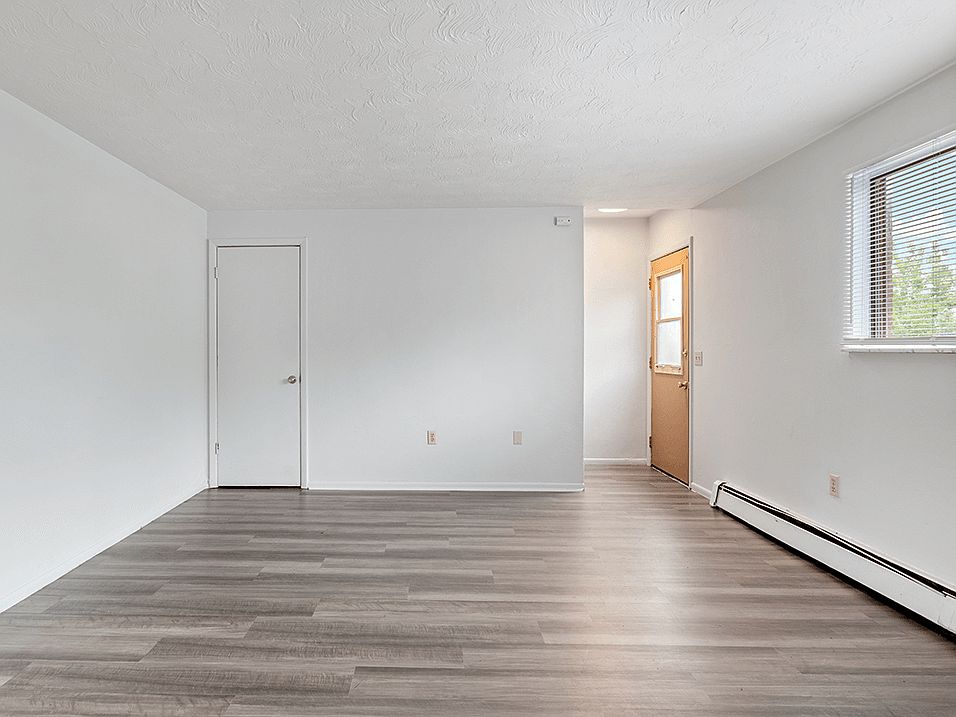 Spacious Floor Plans