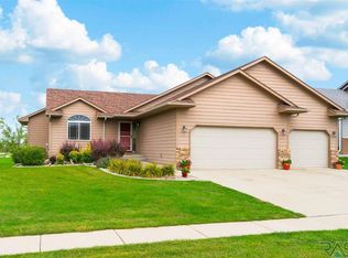 4112 W 91st St, Sioux Falls, SD 57108