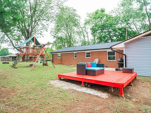 2nd image of 4340 Felty Dr
