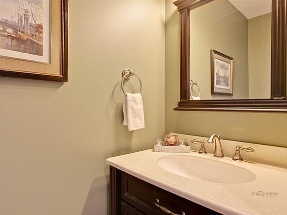 5th image of 10860 Heartland Ln