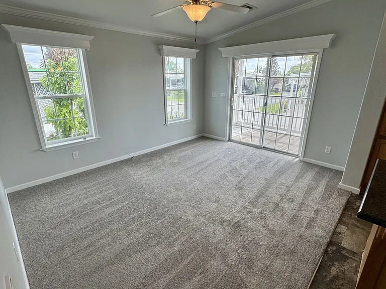 Lakeshore Landings — Photo 20