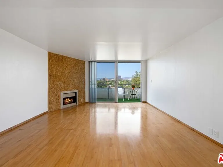 10535 Wilshire Blvd #1210 — Photo 18