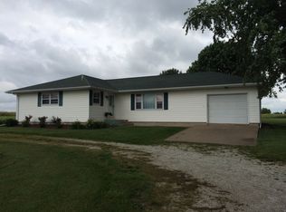 24647 Route F, Paris, MO 65275