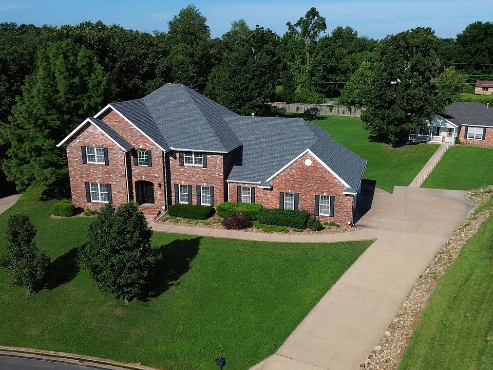1st image of 3110 Sunset West Dr