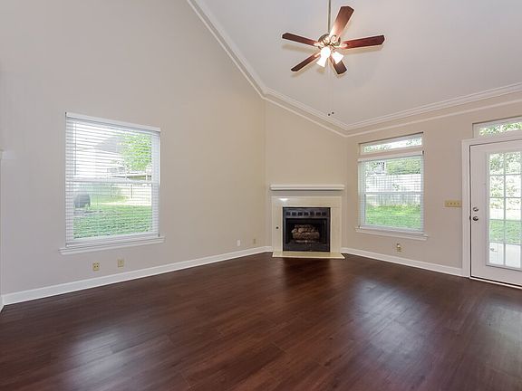 4th image of 2937 Chapelwood Dr