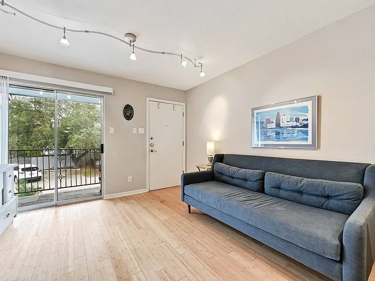 3204 Menchaca Rd #416 — Photo 4