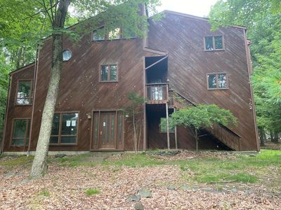 241 Somerset Dr, East Stroudsburg, PA, 18301