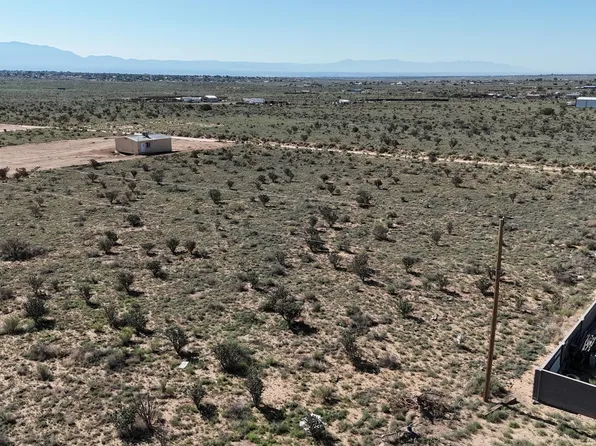 2nd St NW, Rio Rancho, NM 87144