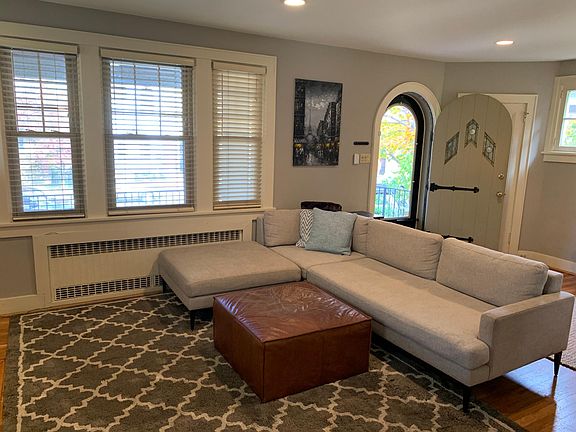 Entry Way/Living Room