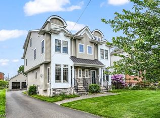 30 Rector St #A, Millburn, NJ 07041