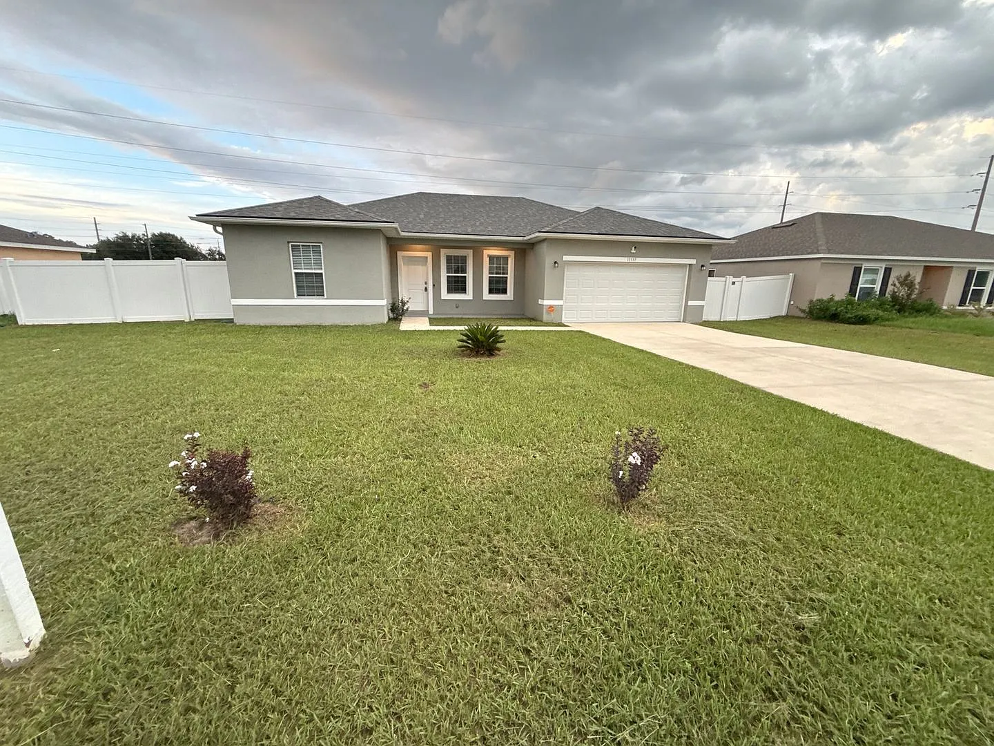 Spacious 4BR House in Ocala — Photo 1