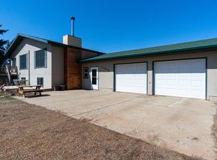 11075 32v St SW, Dickinson, ND 58601