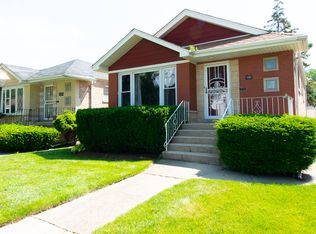 135 Granville Ave, Bellwood, IL 60104