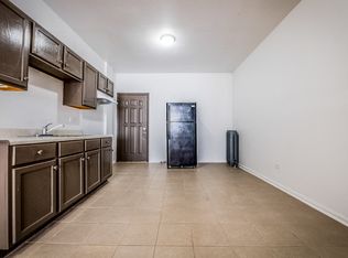 6748 S Blackstone, Chicago, IL 60637