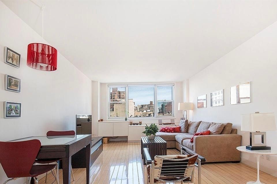 1st image of 61 Jane St #8E