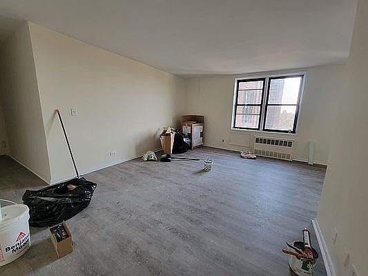 2nd image of 78-40 164th St #6M