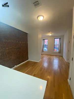 Rented by Fifth & Forever LLC | media 1