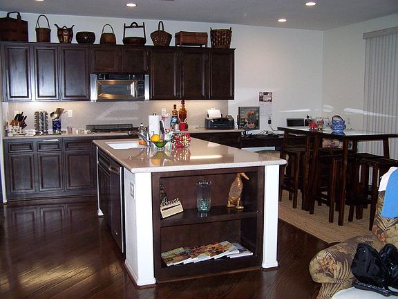 Kitchen & Breakfast Nook