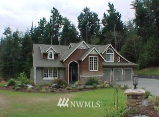 7741 Adria, Bainbridge Island, WA 98110