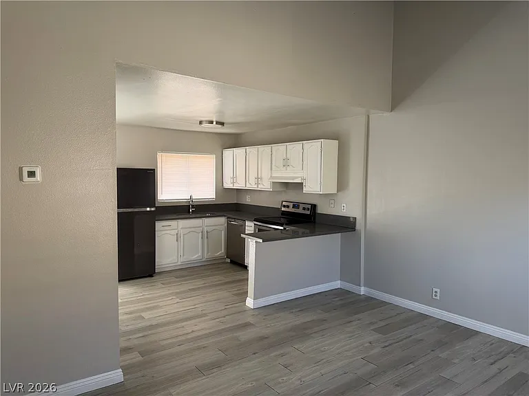 5206 Golden Ln #D — Photo 3
