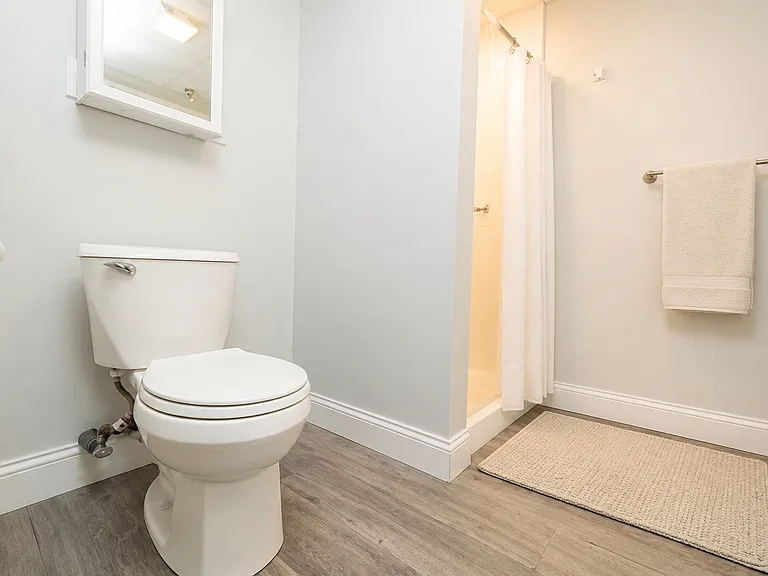 19 Dalrymple St #2 — Photo 3