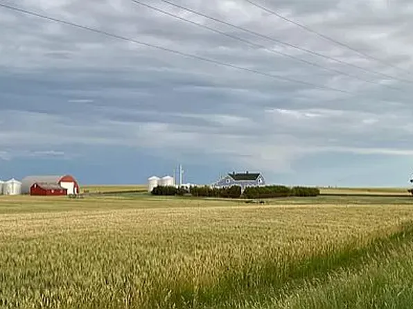 8073 Brady Rd, Brady, MT 59416