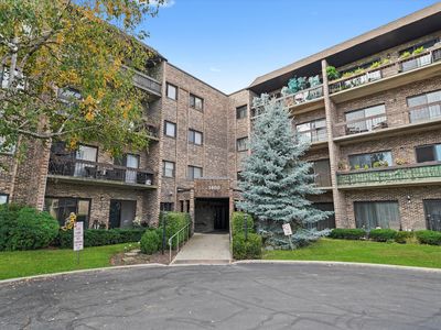 1400 N Elmhurst Rd APT 302, Mount Prospect, IL, 60056